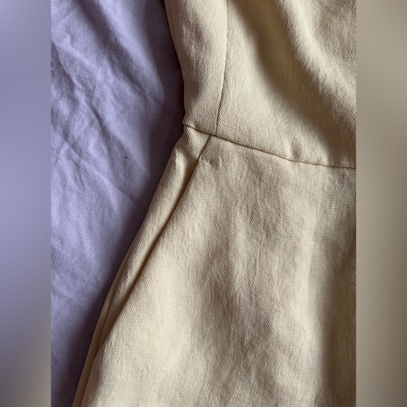 Wilfred by Aritzia Butter Yellow Wide Leg Jumpsuit Tie Back Sleeveless Size 00 - Picture 2 of 12